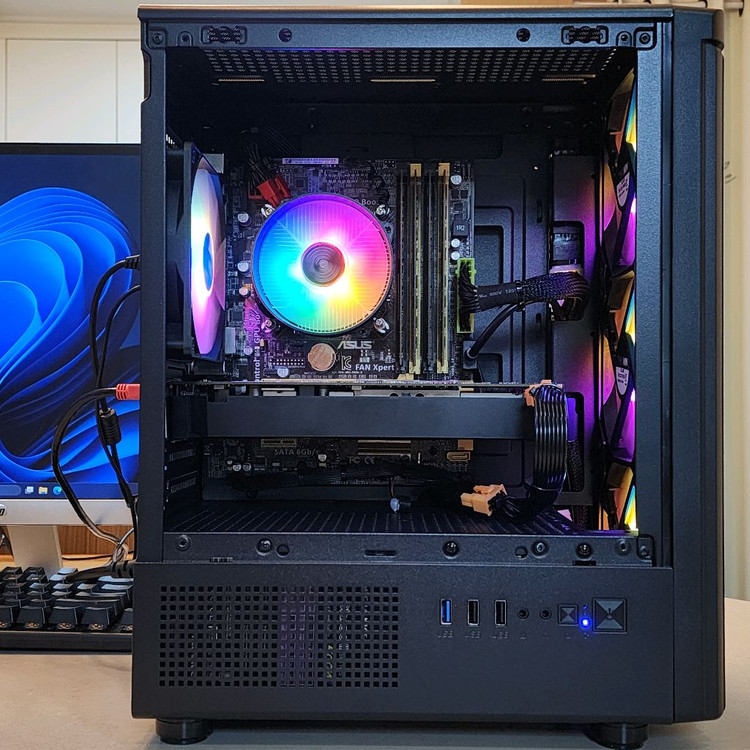 (A급)배그,롤 게이밍 GTX1060, 램16GB, SSD240GB 컴퓨터 본체 이미지