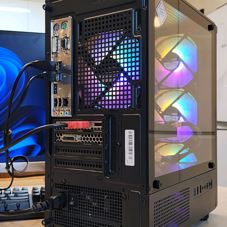 (A급)배그,롤 게이밍 GTX1060, 램16GB, SSD240GB 컴퓨터 본체 이미지