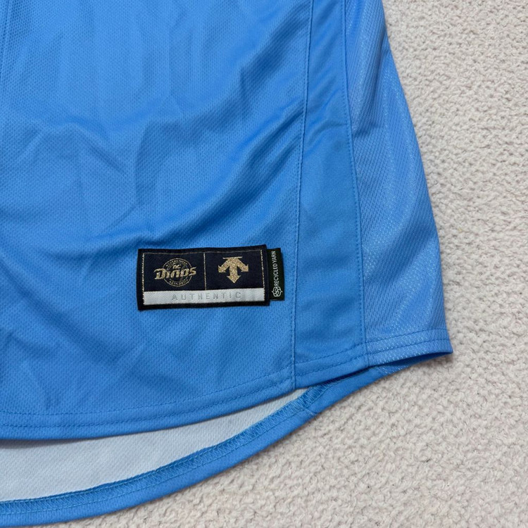 nc다이노스 야구 유니폼 데상트 어센틱 이미지