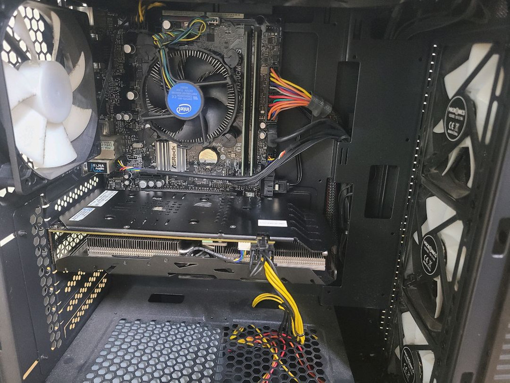 i5 9600kf 2060 게이밍본체 이미지