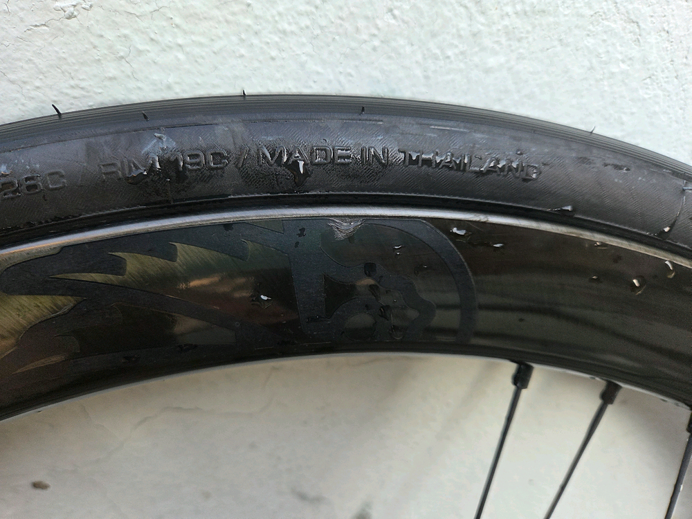 캄파놀로 샤말 울트라 usb세라믹허브 휠셋팝니다. 이미지