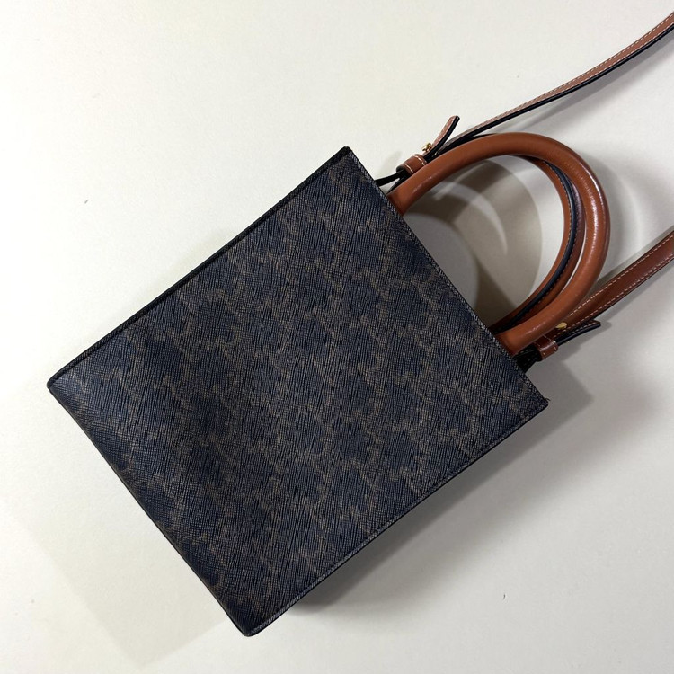 [백화점판/당일출고]셀린느 트리오페 미니 카바스백 / 크로스백 이미지