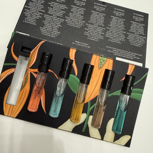 라티잔 퍼퓨머 라 보타니크 샘플 세트 향수 르라보 톰포드 바이레도 아무아쥬 만세라 로자 몽틀 이미지