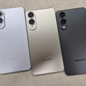 갤럭시 S25엣지 256G 팔아요[72만]