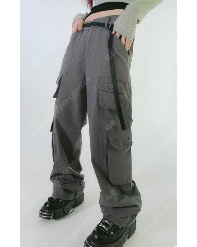새상품 스트릿 캐주얼 포켓 와이드팬츠 카고바지--8