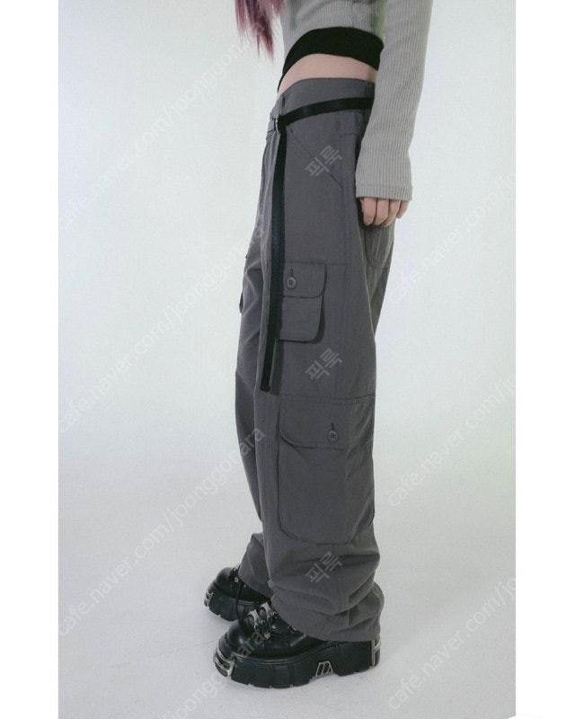 새상품 스트릿 캐주얼 포켓 와이드팬츠 카고바지--9