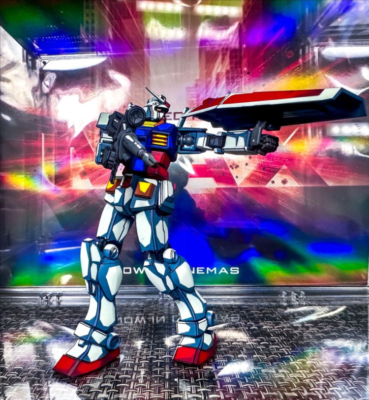 35주년 기동전사 건담 퍼스트건담 2D애니 도색 리페인트 프라모델 건프라 도색작 피규어 박물관 전시회 전시관 전시용 이미지