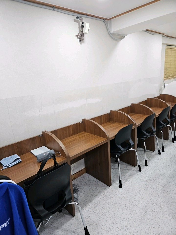 중고.책걸상세트 .독서실 학운용 책상세트--0