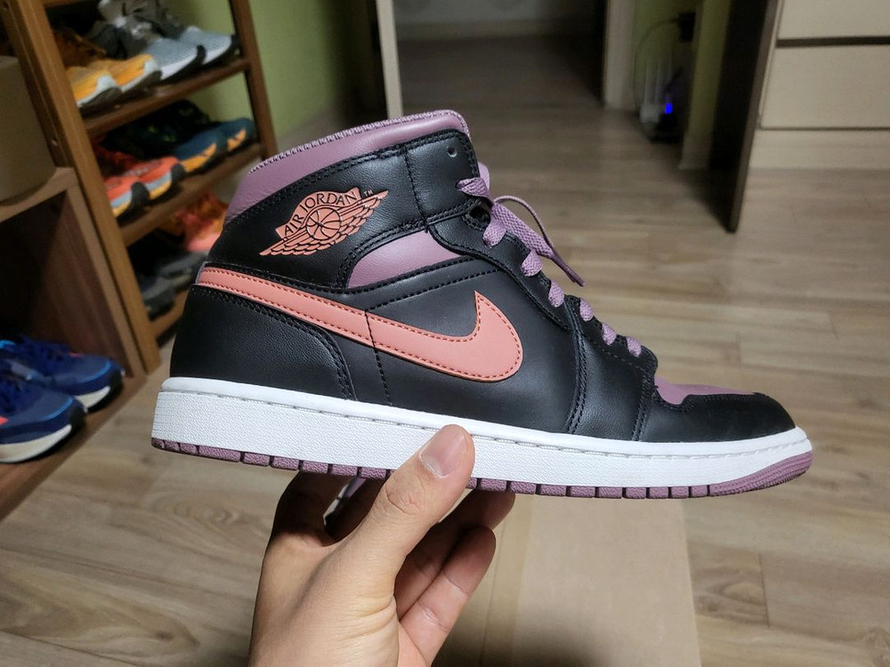 나이키 에어조던1 미드 사이즈 280 이미지