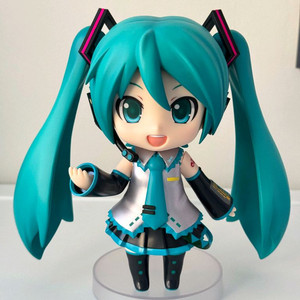 굿스마일 라지 미쿠 한정판 넨도로이드 이미지