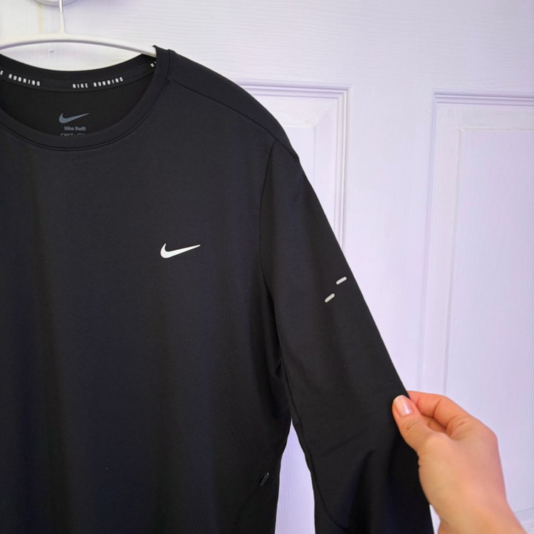 나이키 스위프트 크루넥 롱슬리브 여성용 러닝 탑 / 블랙 / M 이미지