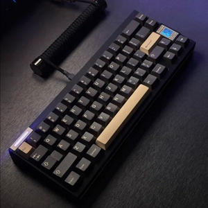 qk65v2 + JTK suited assasin 키캡 이미지