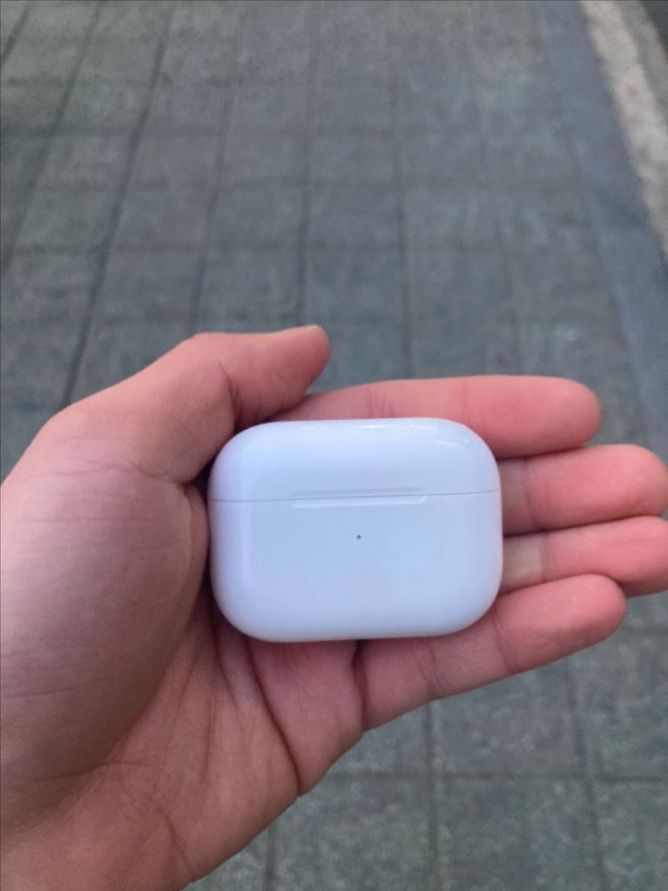 에어팟 프로 2세대 이미지