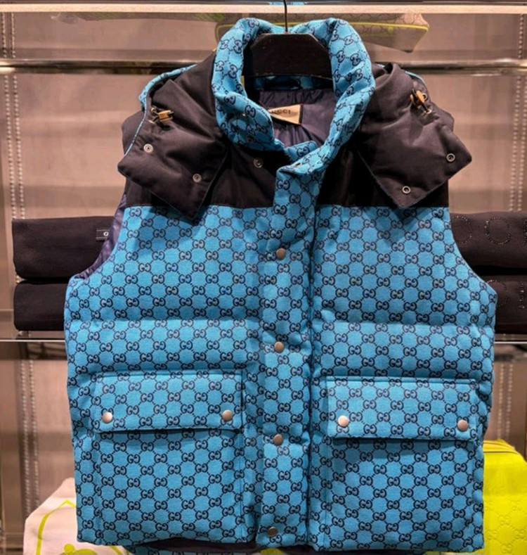 구찌패딩조끼 새상품팝니다 이미지