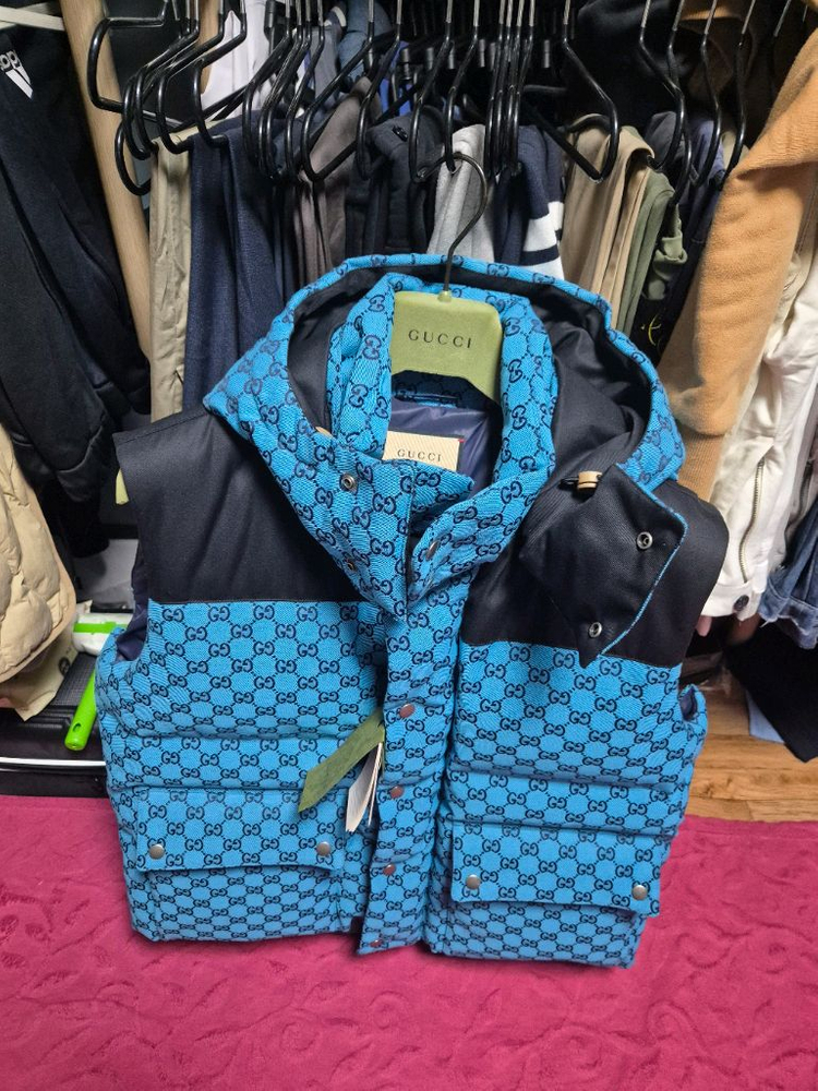 구찌패딩조끼 새상품팝니다 이미지