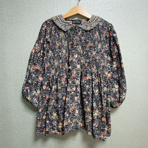 봉주르 다이어리 인디고 잔꽃 튜닉 블랙꽃 코듀로이 블라우스 10y 이미지