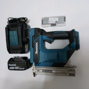 마끼다18V네일건F30G 일자형