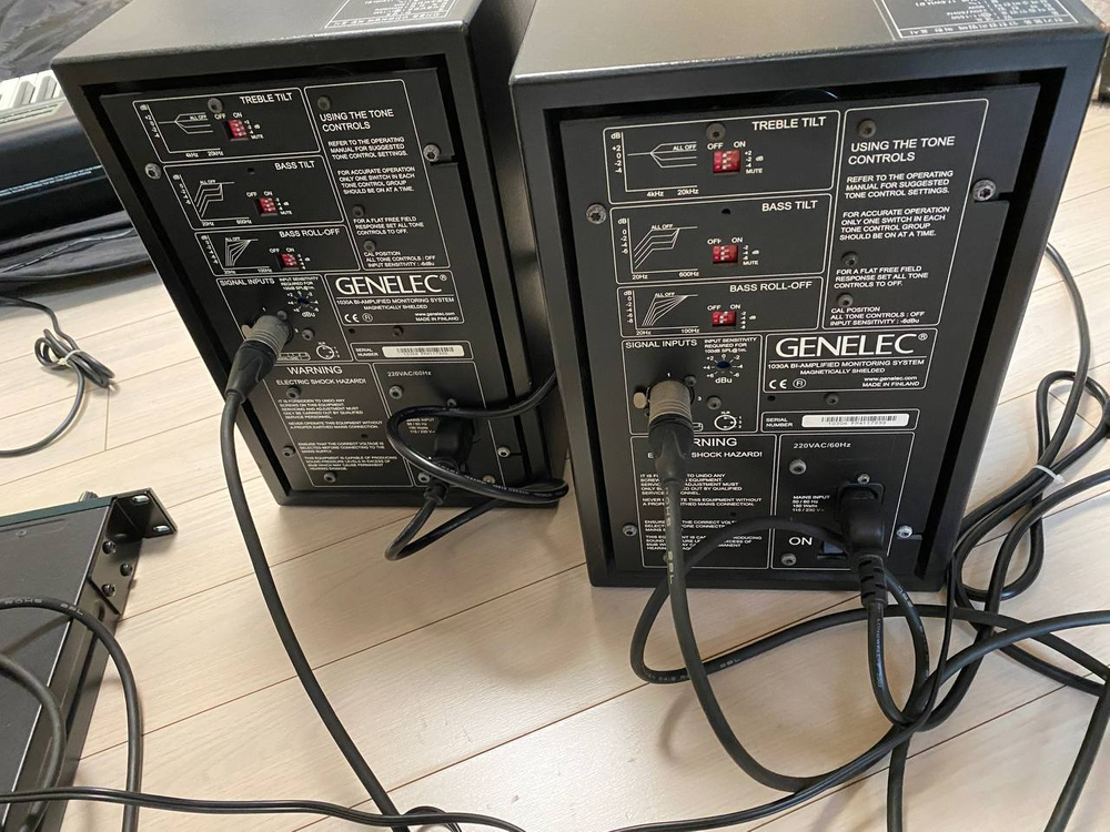 제네릭 1030A 스튜디오 모니터 스피커 1조 + QUIKLOK 스탠드 + 케이블 풀세트 이미지