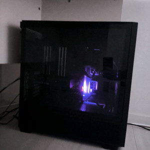 올블랙 9800x3d 게이밍 PC 반본체 데스크탑 이미지