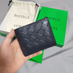 [풀박스]보테가베네타 인트레치아토 반지갑 블랙 이미지