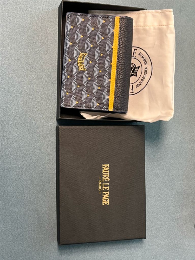 포레르 빠쥬 명함지갑 및 카드홀더 이미지