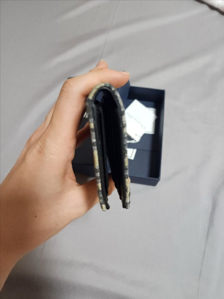 디올 오블리크 오거나이저 카드지갑 이미지