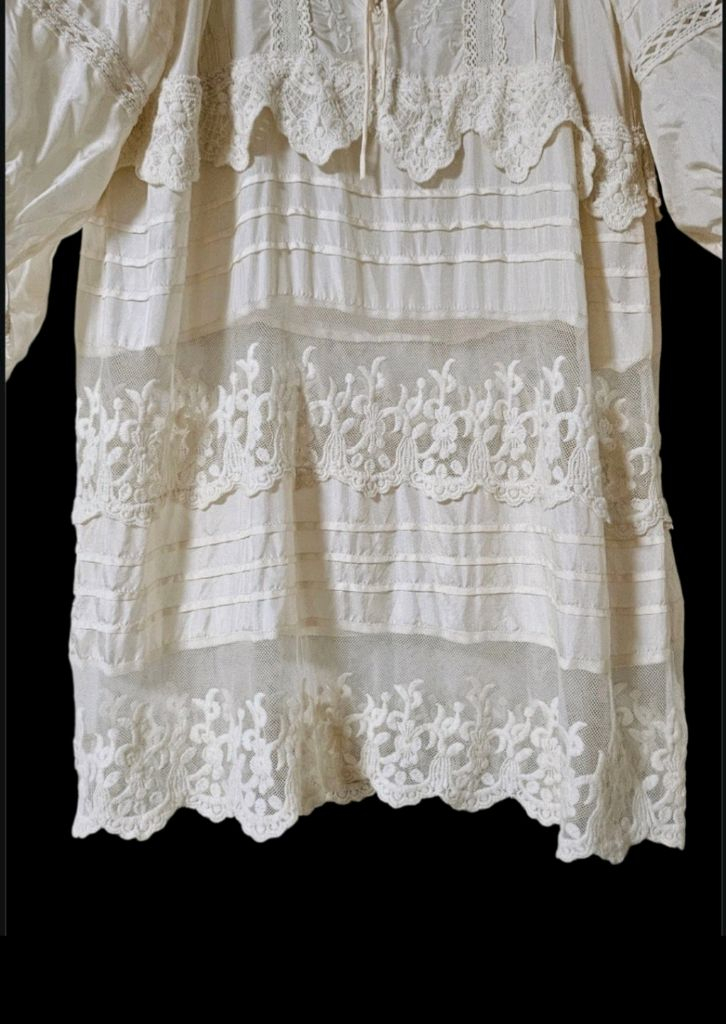 여리핏 | 아이보리 레이스 벌룬 블라우스 이미지