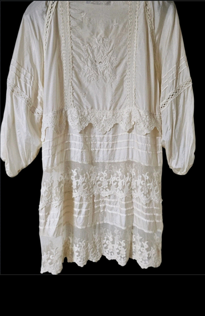 여리핏 | 아이보리 레이스 벌룬 블라우스 이미지