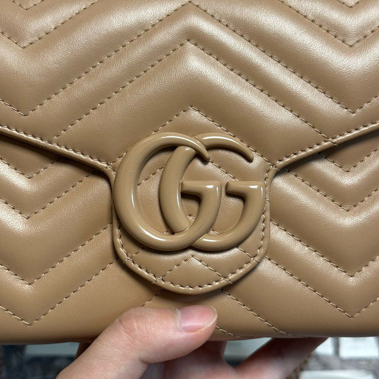 [풀구성] 구찌 GG 마몬트 마틀라세 미니 체인백 핑크베이지 이미지