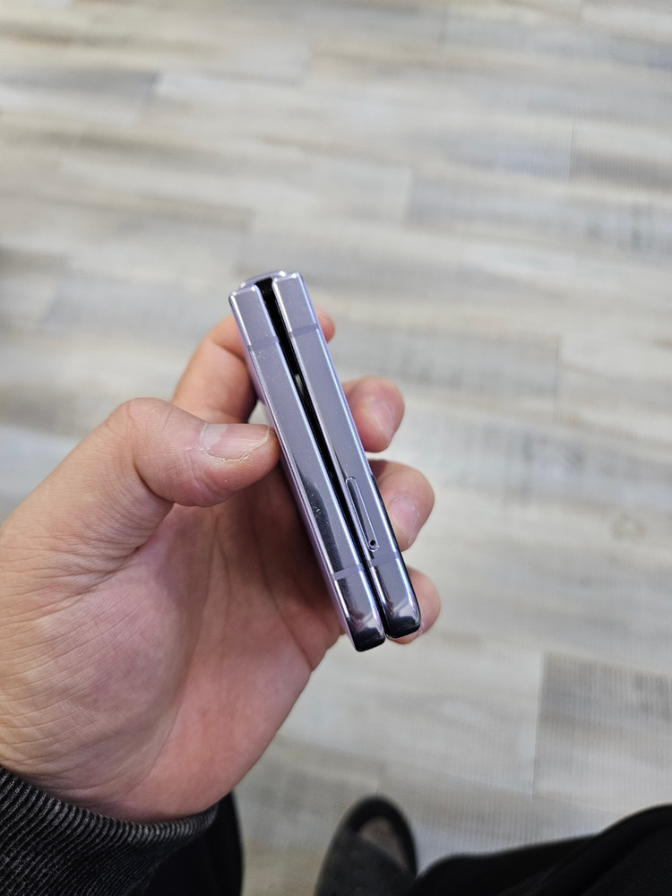 S급 새폰급 최상품 삼성 갤럭시Z플립4 판매 중고폰--2