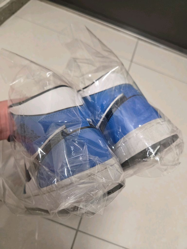 나이키 에어 조던1 미드 블루 270 판매 이미지