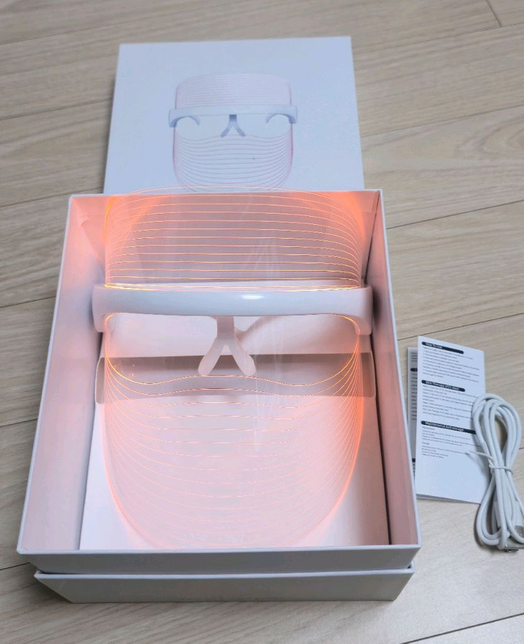 [풀박스] DMH 에스테틱 라이트 쉴드 LED 마스크 이미지