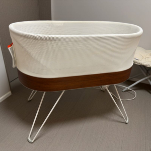 스누 스마트 아기 침대 판매합니다 (SNOO) 이미지