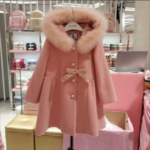 프렌치캣 단추가 포인트로 예쁘고 귀여운 디자인의 핑크색 후드 코트 110 사이즈 새상품