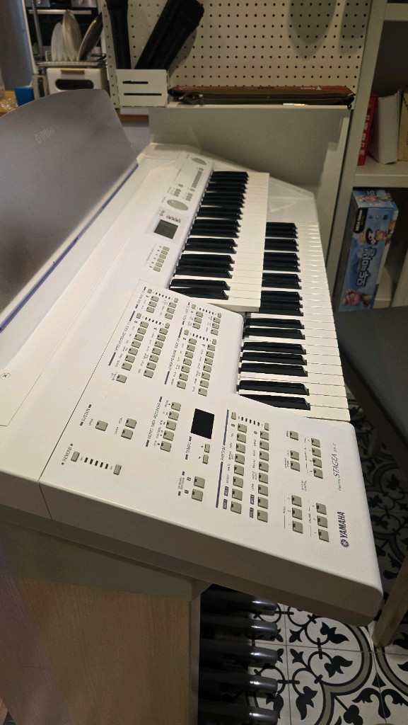 야마하 ELB02 스테이지A 디지털피아노 ELB-02 이미지