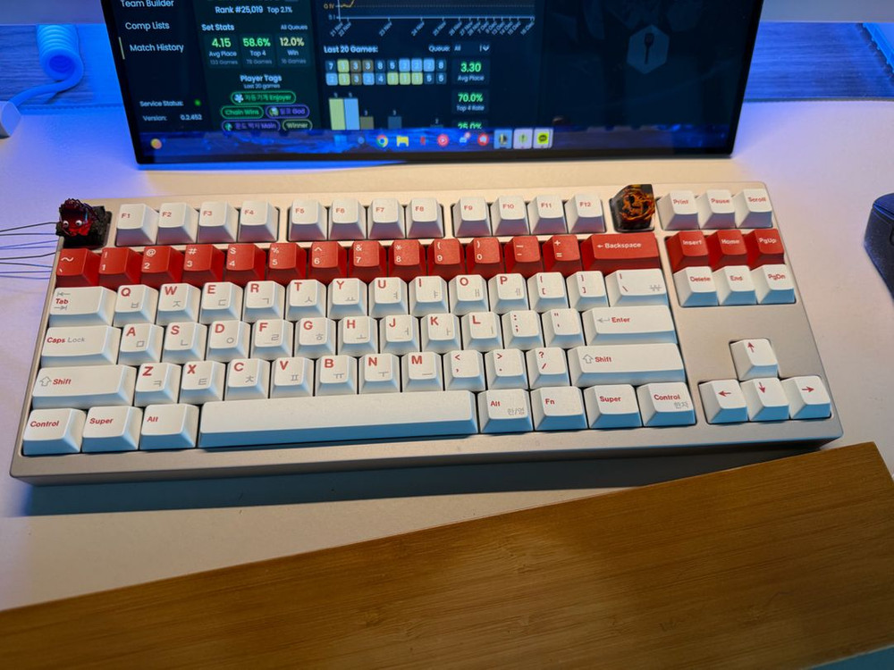 크러쉬 아이스화이트 키캡 이미지