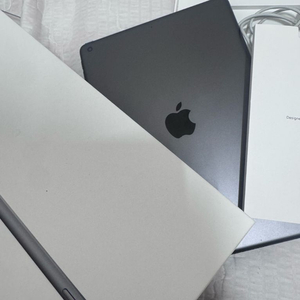 아이패드 9세대 64GB WiFi 이미지