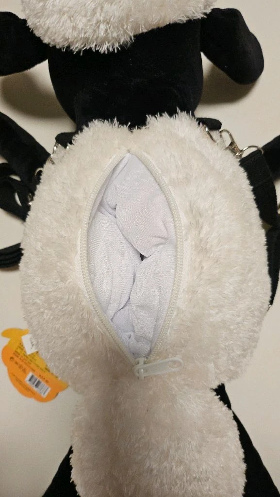 숀더쉽 인형 가방 백팩 이미지