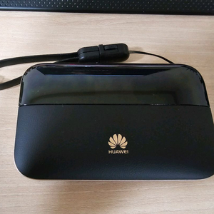 화웨이 E5885 LTE 라우터 글로벌판 이미지