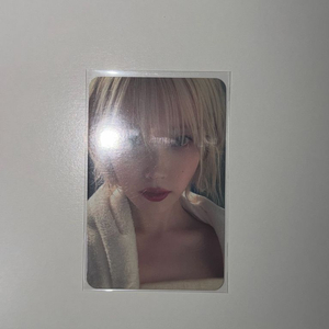 아이유 IU 더위닝 애플뮤직 특전 포토카드 이미지