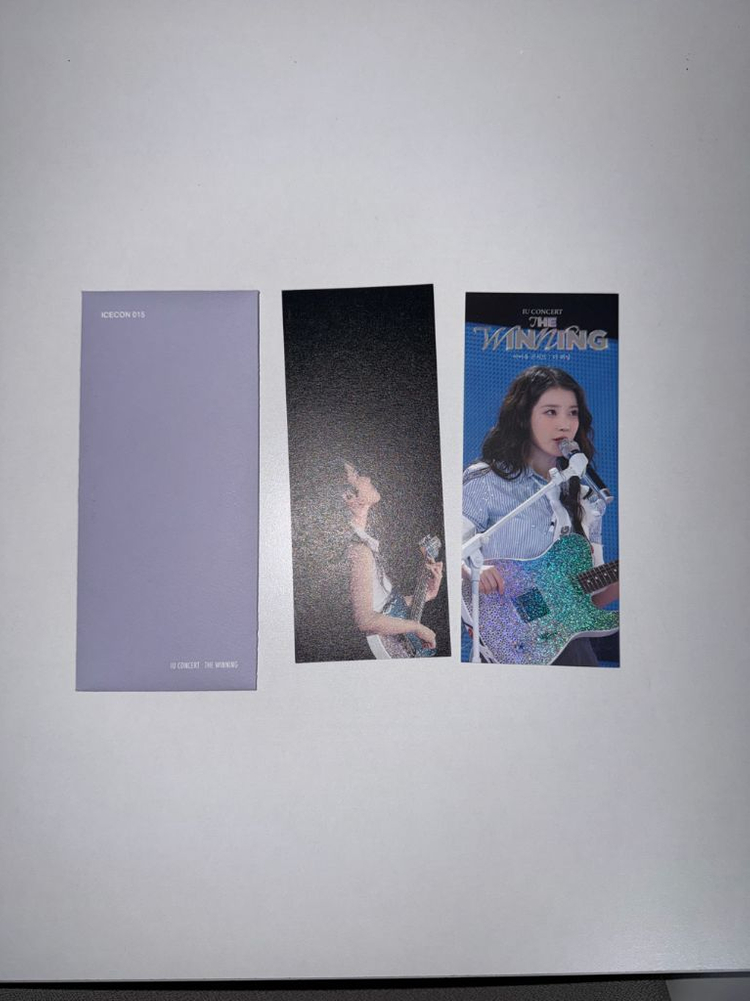 아이유 스크린엑스 포스터 및 TTT 이미지