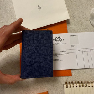 에르메스 유클리드 카드지갑 블루사피흐 앱송 투톤 이미지