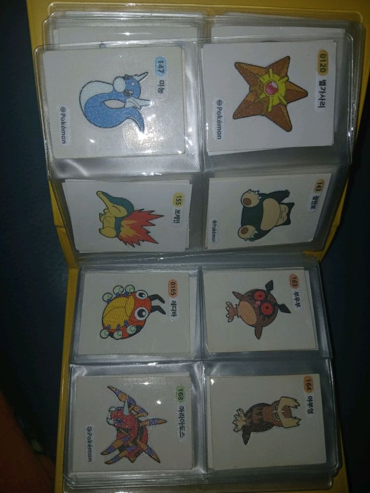 포켓몬 띠부띠부씰 묶음(보관책포함) 이미지