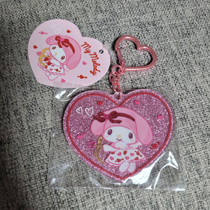 산리오 마이멜로디 마멜 발렌타인 하트 글리터 키링 이미지