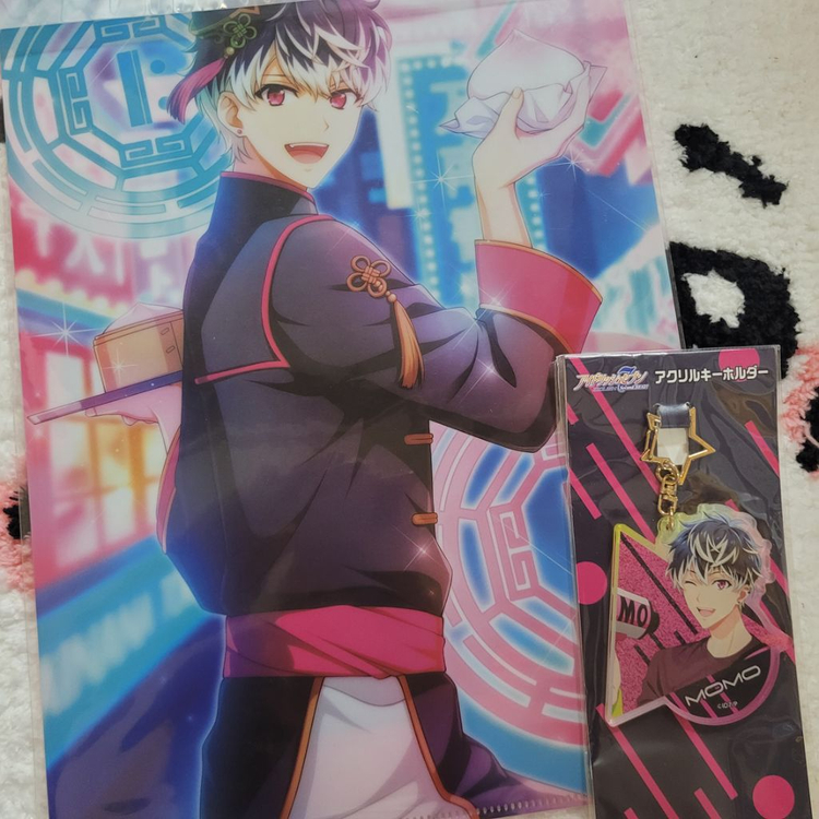 아이나나 리바레 모모 아크릴키링,클리어파일 이미지