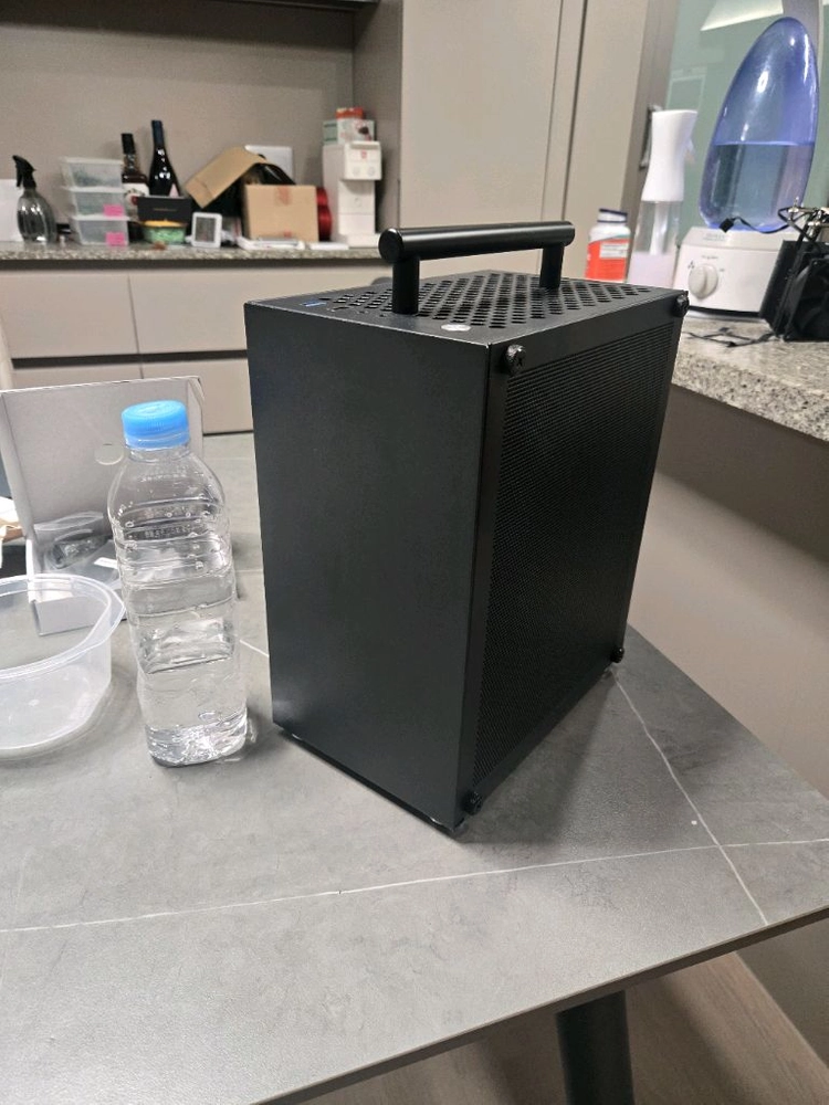 SFF ITX 컴퓨터 반본체 PC ( 램없음, 9600x / m.2 512gb / RTX2070 ) - 안심되는 중고거래