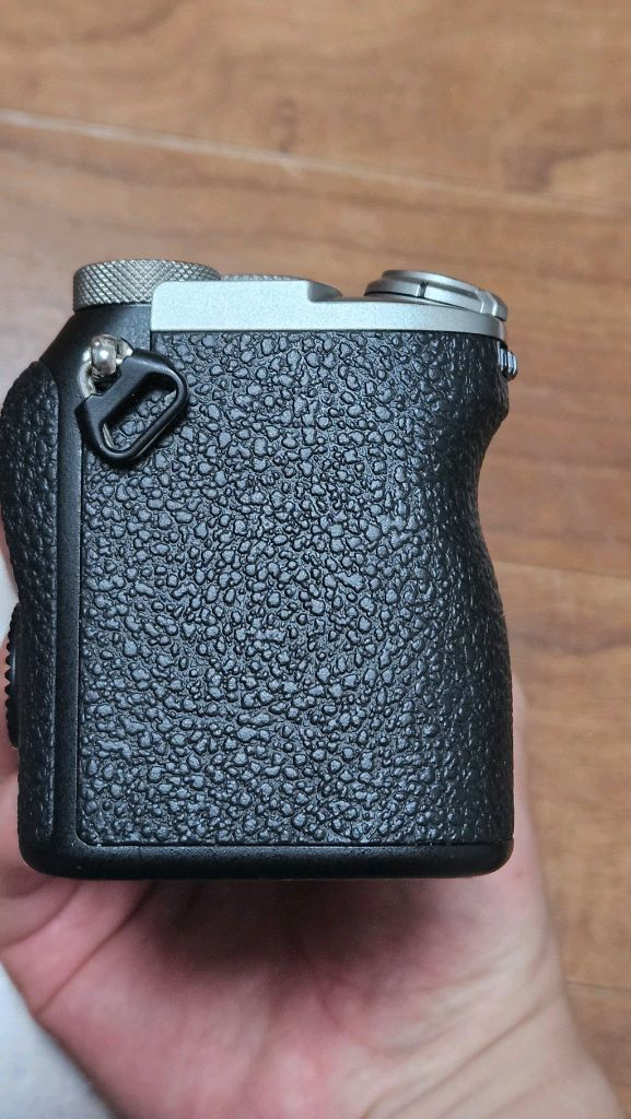 소니 a7cr 실버 팝니다 이미지