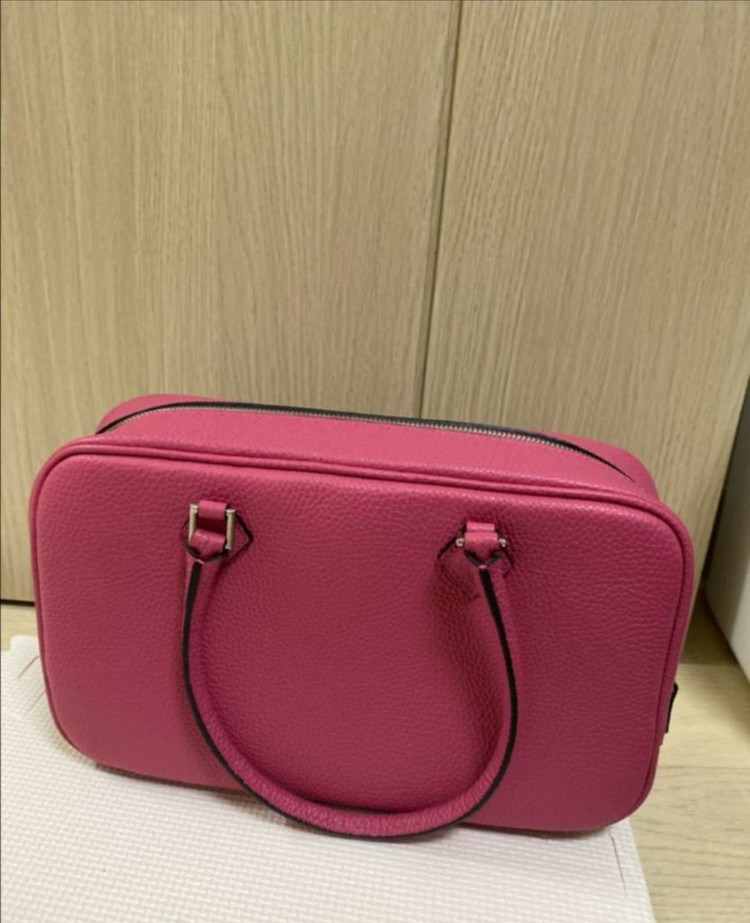 소가죽 토트백 이미지