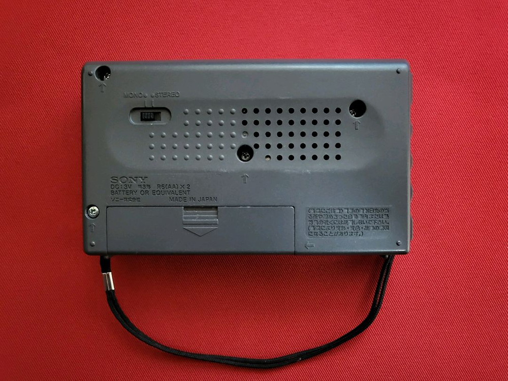 소니 휴대용라디오 SRF-M100 정크기기 이미지