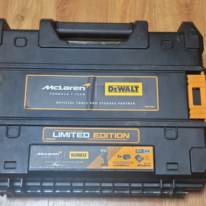 디월트 DCF850 맥라렌 리미티드 에디션